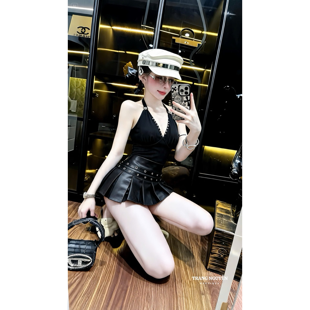 Set áo body cổ yếm mix chân váy da siu chất