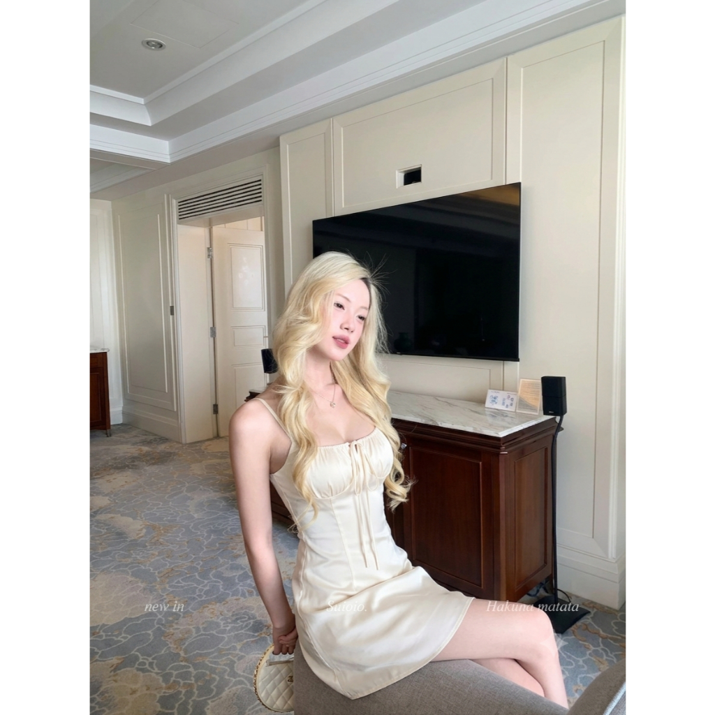 LAMIÉ - Váy Lụa 2 Dây Ôm Body Dáng Ngắn Tôn Dáng Có Điều Chỉnh Dây | Celine Dress