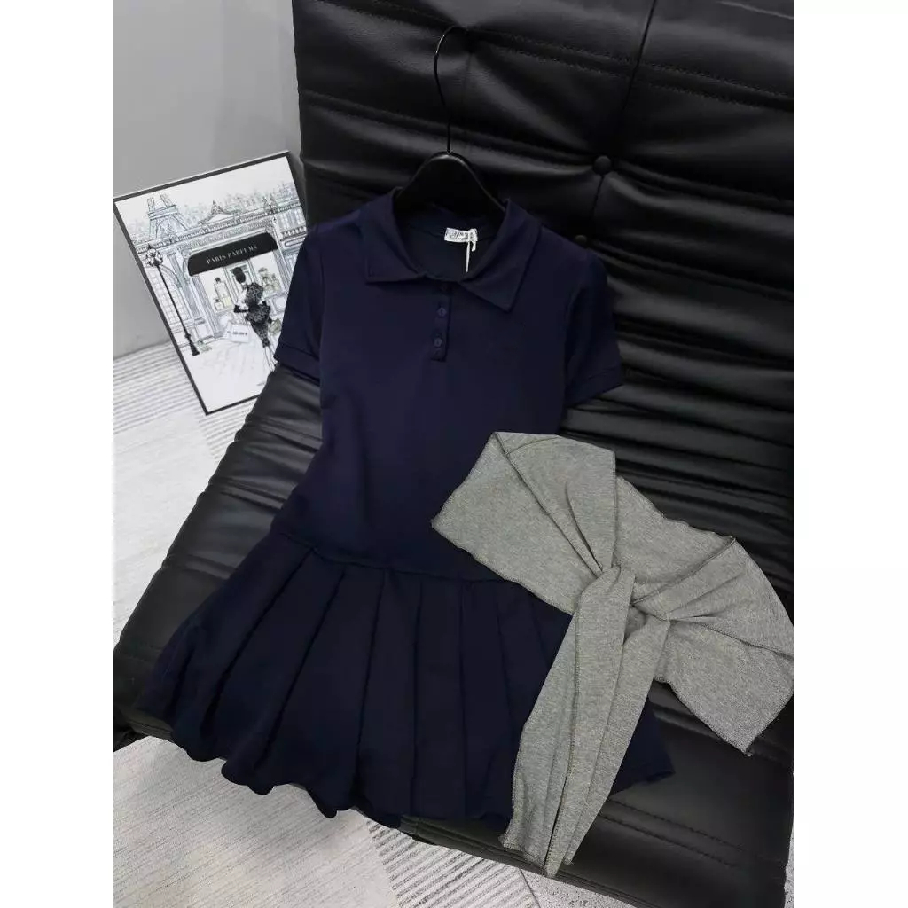 Đầm nữ, đầm nữ polo phối khăn năng động trẻ trung ngắn  thêu hình ngựa Donna hcom25689