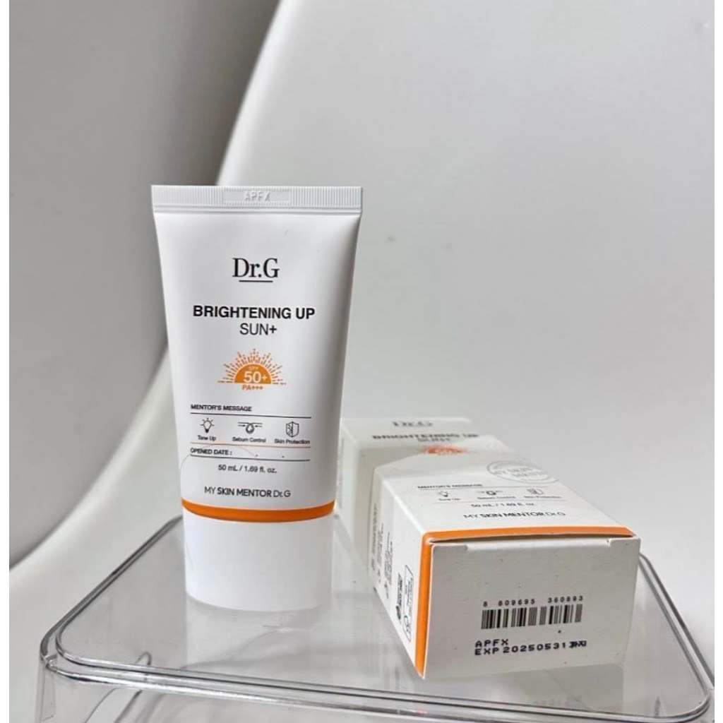 Kem Chống Nắng Thuần Vật Lý Cho Da Nhạy Cảm Dr.G Green Mild Up Sun+ SPF50+ 20ml Nâng Tông Kiềm Dầu
