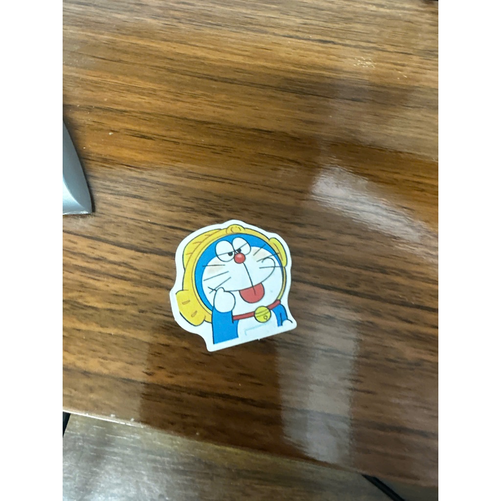 stiker sản phẩm tặng