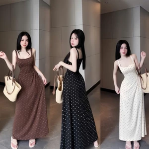 Đầm 2 dây chấm bi dáng dài rộng chiết eo,chất thun tăm thời trang