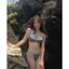 tina-bikini sét 2 mảnh chấm bi phối xanh.