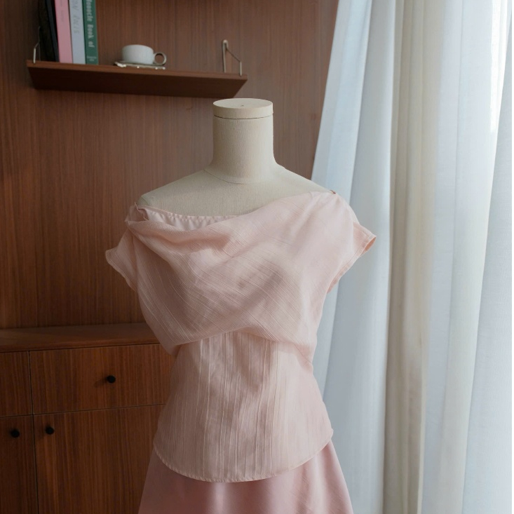 Olivia Top (TSW) Áo voan tơ mặc nhiều kiểu kéo khóa cạnh Nữ the.sweaterweather