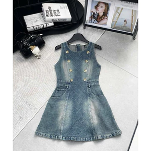 Váy jeans B.M đang sát nách #sieucappp