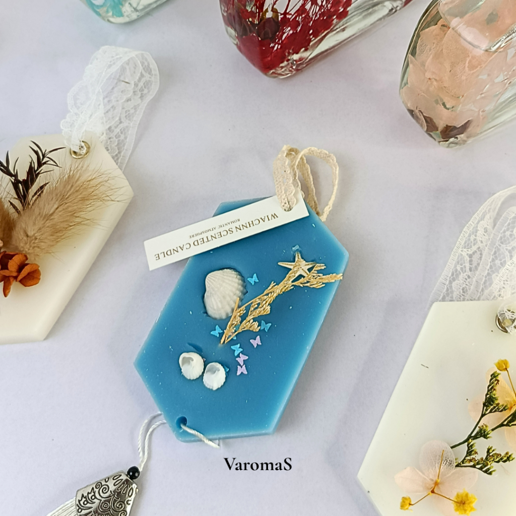 Sáp Thơm Phòng Treo Tủ Quần Áo Xe Ô Tô Treo Phòng Tinh Dầu Thiên Nhiên Khử Mùi Exquisite Life ST03 ST05