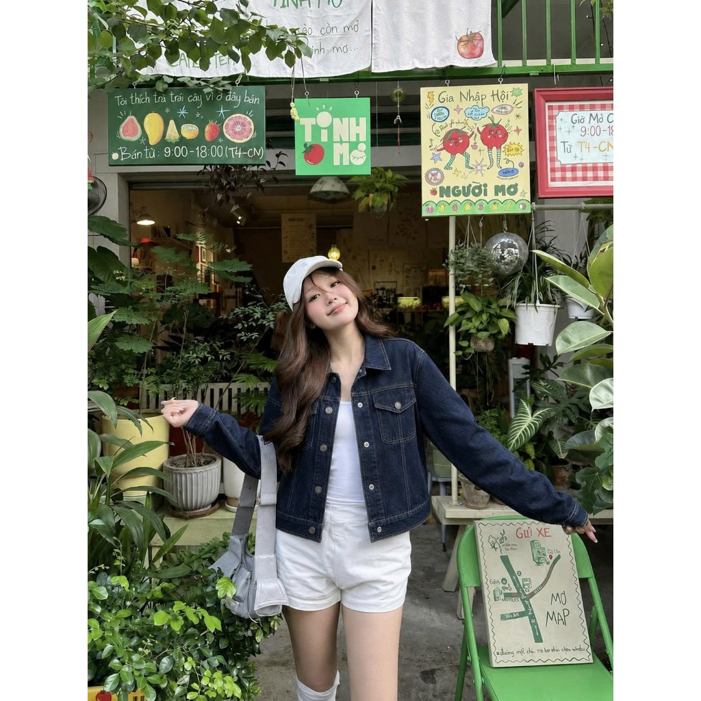 Áo Khoác Jean Nữ Phom Vừa CHEZI HOUSE, Áo Khoác Denim Trucker Xanh Than Wash Nhẹ Cao Cấp CHEZI HOUSE  #8235