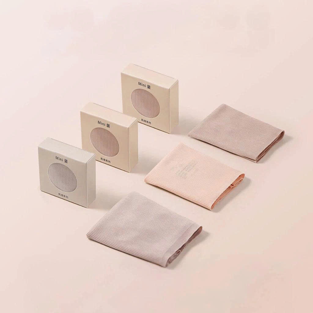 Quần lót nữ su thạch băng lụa kháng khuẩn tàng hình kèm hộp mini không đường may cao cấp