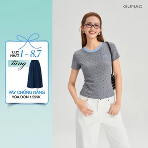 Áo Thun Nữ Gmorning - GUMAC Chấm Bi Form Ôm Ngắn Thêu Logo GMOR Cổ Bo Phối Màu Trẻ Trung Hiện Đại YATG07054
