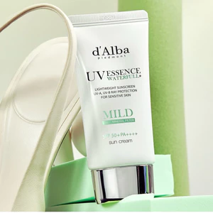 Kem Chống Nắng d’Alba SPF50+ PA++++ – Waterfull 50ml – Nâng Tone, Cấp Ẩm, Bảo Vệ Da Toàn Diện