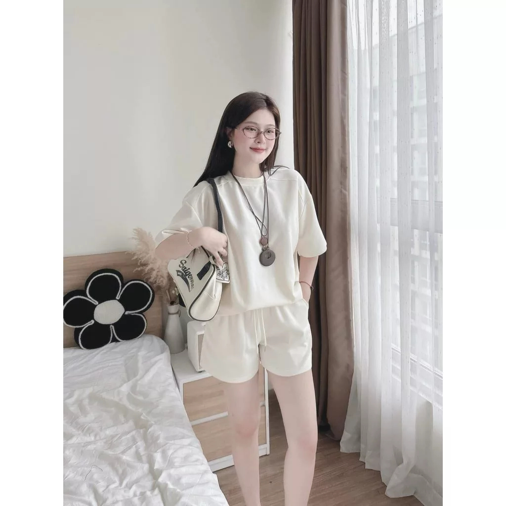 Set Bộ Nữ HCOM25902 Áo Thun Form Rộng Và Quần Short Đùi Phong Cách Hàn Quốc Trẻ Trung DONNA