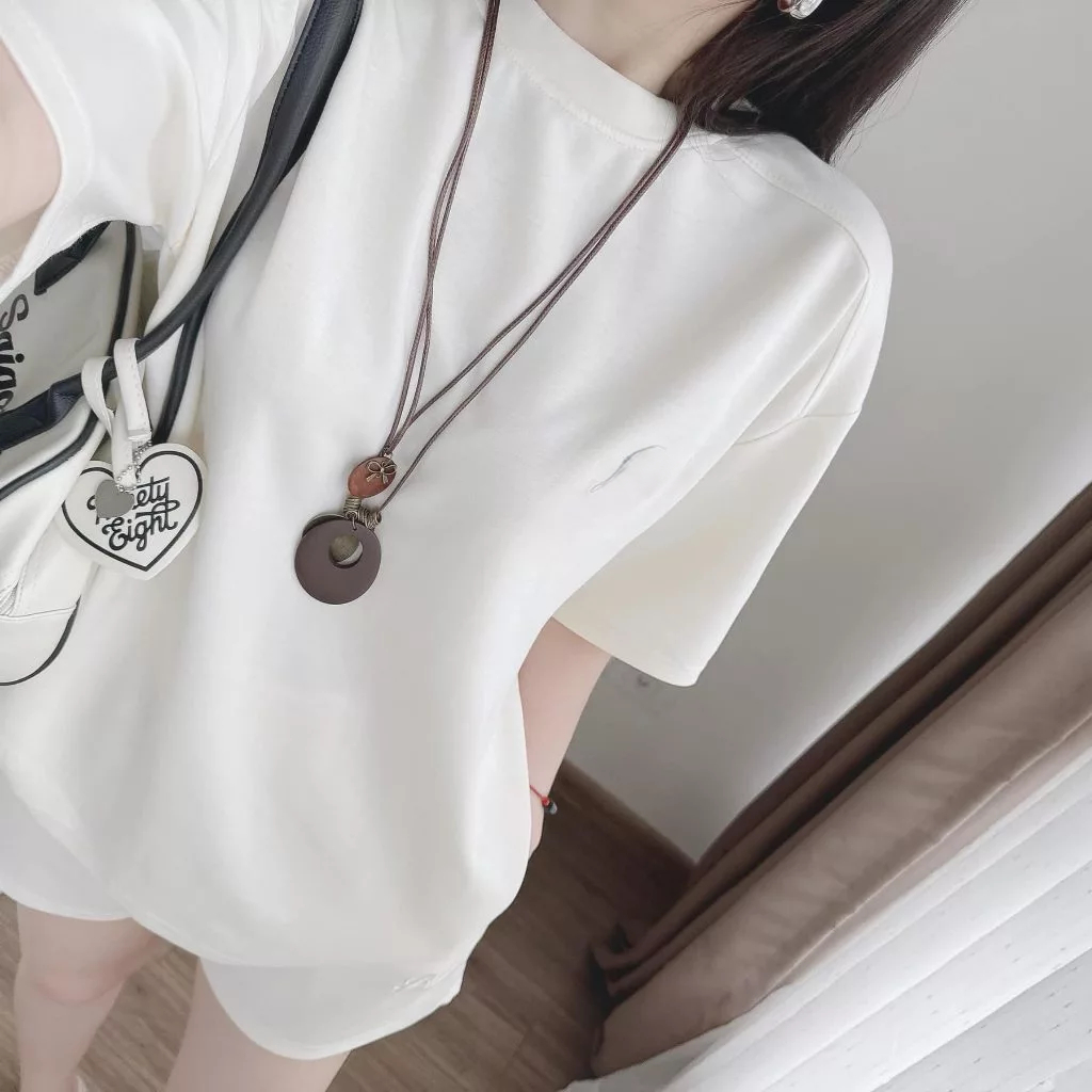 Set Bộ Nữ HCOM25902 Áo Thun Form Rộng Và Quần Short Đùi Phong Cách Hàn Quốc Trẻ Trung DONNA