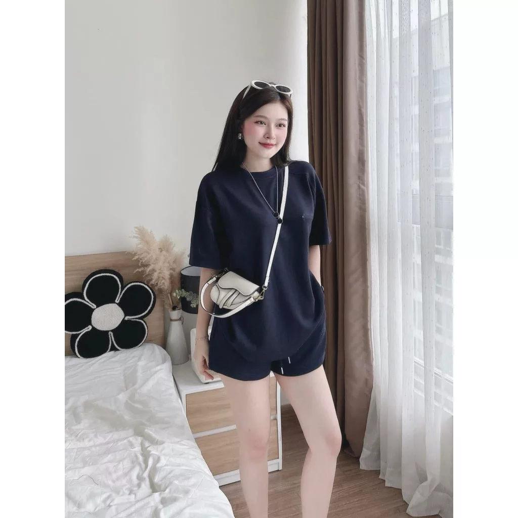 Set Bộ Nữ HCOM25902 Áo Thun Form Rộng Và Quần Short Đùi Phong Cách Hàn Quốc Trẻ Trung DONNA