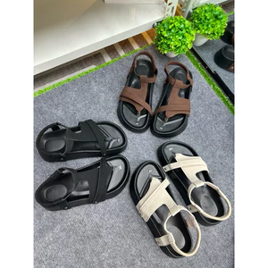 Xăng Đan hậu chun xỏ ngón đế Đinh