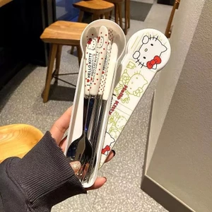Bộ dụng cụ ăn uống thép không gỉ họa tiết hoạt hình cute kèm hộp đựng MUN STORE B3THIADUASAN288