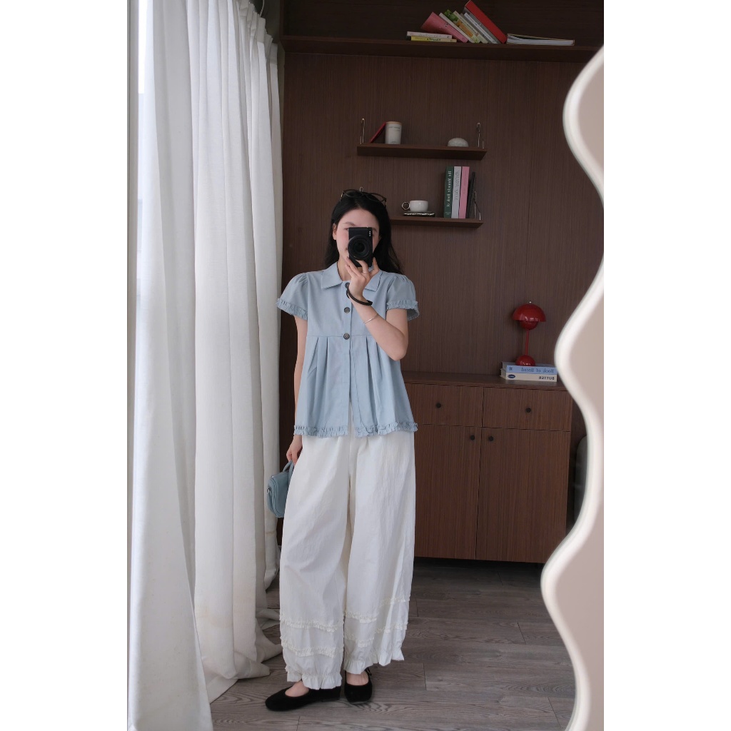 Lulu Pants (TSW) Quần gió phồng trắng viền bèo bo gấu Nữ the.sweaterweather