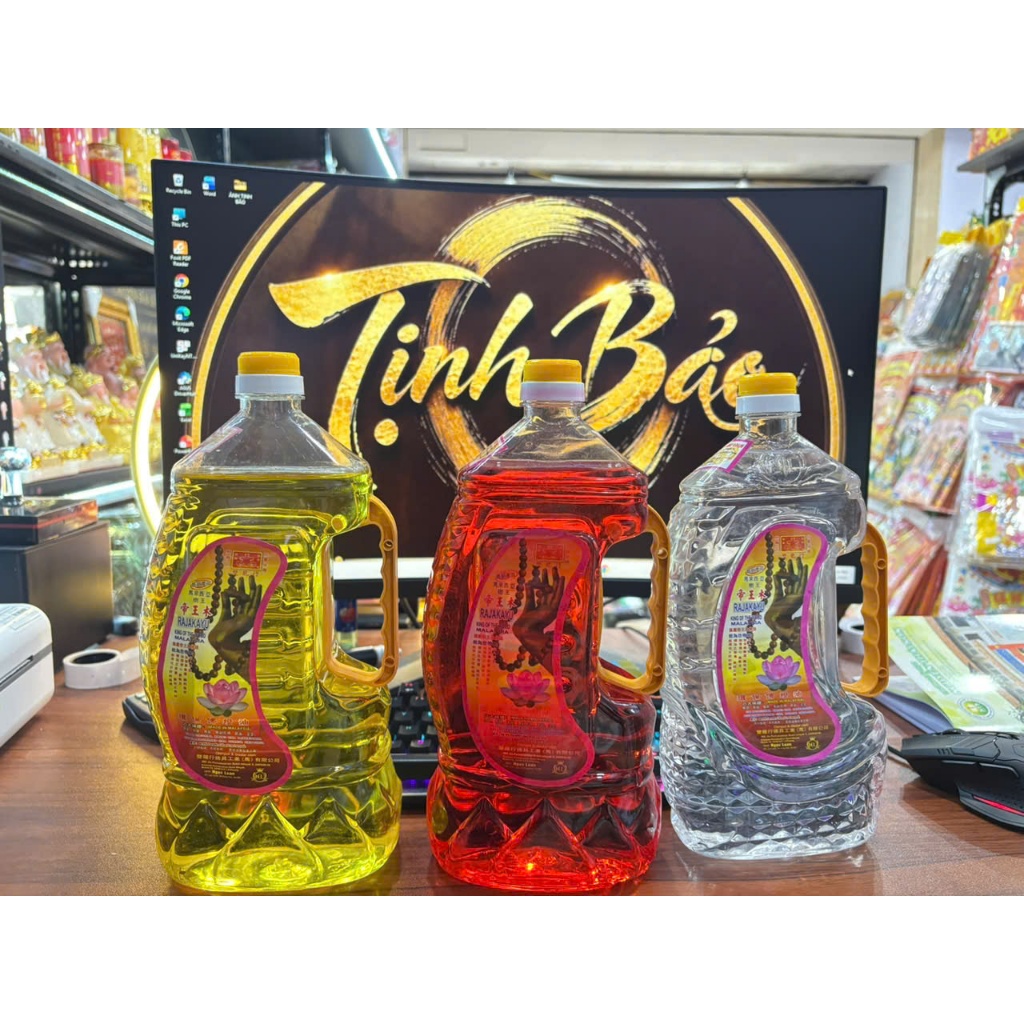 Thùng 6 Chai Dầu Lưu Ly Cát Tường 1kg/1.2kg - Không Mùi, Không Khói, Dùng Cho Đèn Thờ Cúng