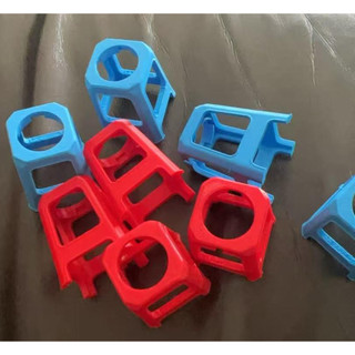 Đế Sạc Hình Ghế Nhựa Mini Độc Lạ - Giá Đỡ Sạc Đồng Hồ Thông Minh In 3D Cao Cấp Decor Bàn Làm Việc