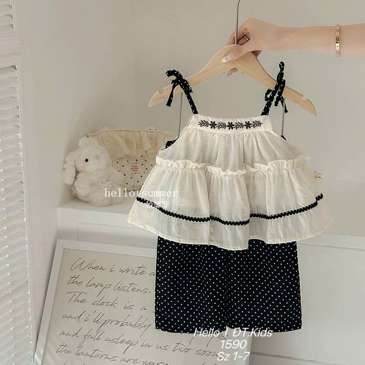 Sét Áo Babydoll Cho Bé Gái 2 Dây Buộc Vai Bộ Đũi Thêu Hoa Bèo Nổi Phối Kèm Quần Suông Chấm Bi Xuông BR25