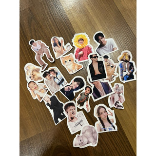 Set 25 sticker in theo yêu cầu, bo viền ảnh, giấy Matte