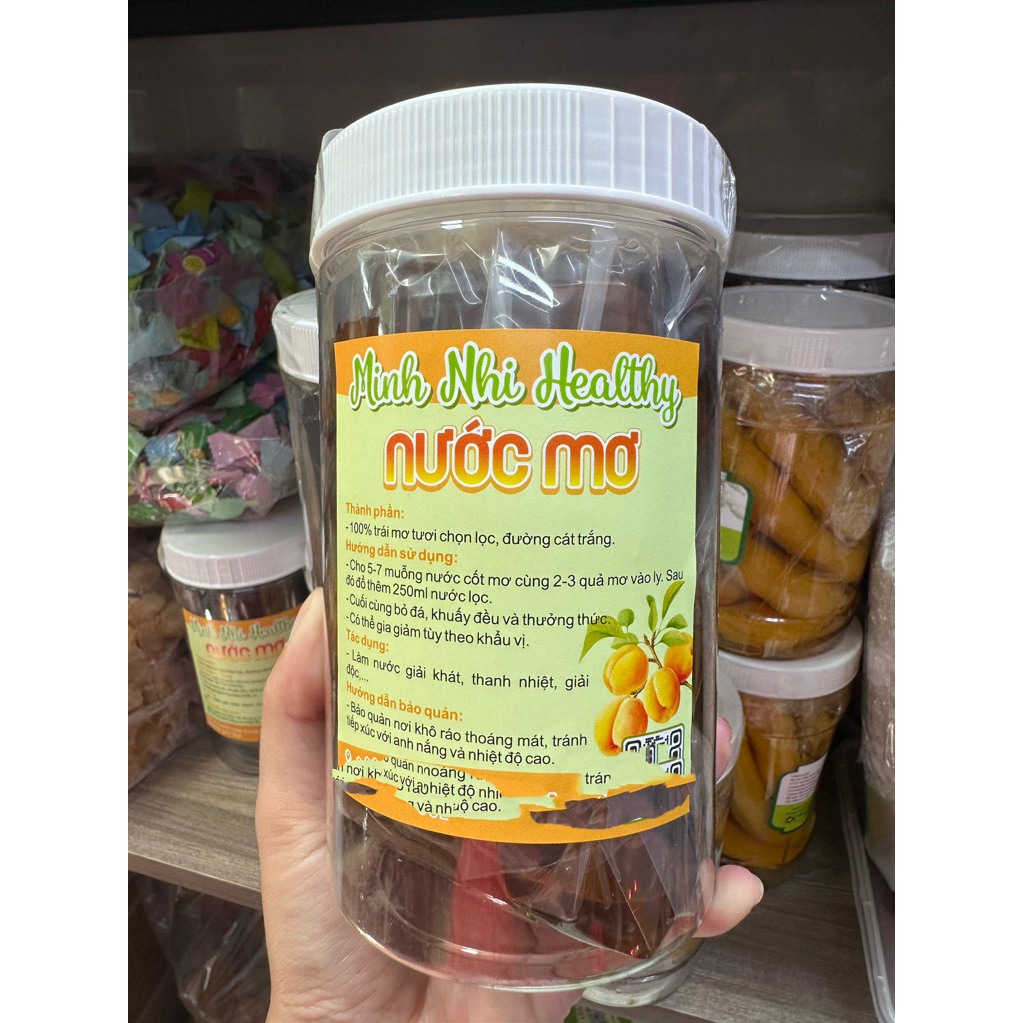 Nước sấu , nước mơ ngâm chua nhiều , nhiều trái .Trái cây sấy Minh Nhi
