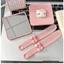 Gương Cầm Tay Mini Mặt Vuông Kèm Lược Tháo Rời Tặng Charm Hello Kitty Gương Trang Điểm Bỏ Túi MUN STORE GUONGTROI235