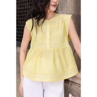 SWANLAKE | Áo Kiểu Nữ Sát Nách Dáng Babydoll Xếp Ly Cổ Tròn Chất Tơ Cotton Dạo Phố Hè A13863