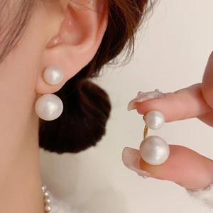 V.I.T Accessories | Bông tai hạt châu (1 màu)