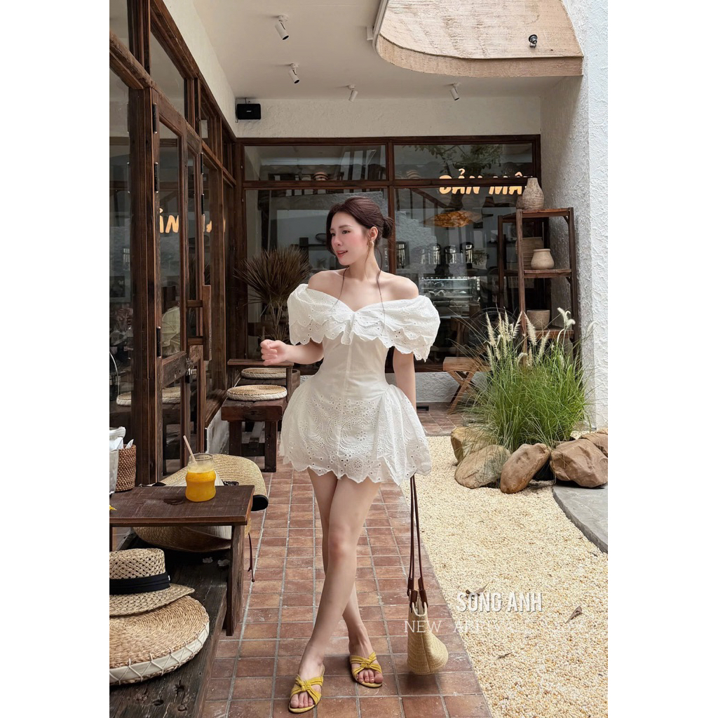 Váy ren cổ V dáng xoè nhà e mới về xinh dã mann luôn, đẹp xuất sắc ạ Sz Sm 📌