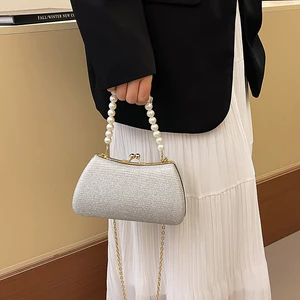 Clutch Nữ Kim Tuyến Dự Tiệc Kèm Dây Đeo Hạt Trai Sang Trọng Ví Cầm Tay Cao Cấp MUN STORE CBA145