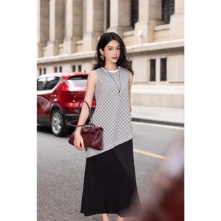 SWANLAKE | Váy Đầm Nữ Dài Phối Áo Sát Nách Vạt Chéo Kẻ Sọc Vải Thun Linen Hàn Cổ Tròn Dạo Phố D13847