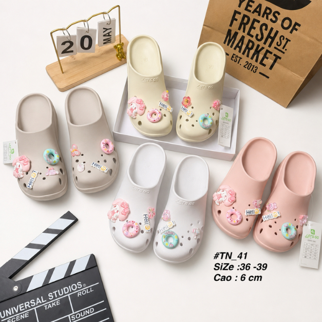 Dép sục nhựa mềm cao 6cm kèm charm cô gái xinh xắn nhẹ êm ( TĂNG 1 SIZE ) TN_41 - LETS GO