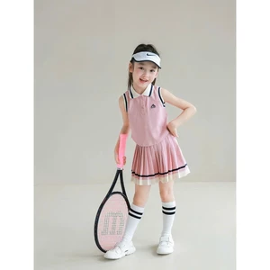 Bộ đồ bé gái phong cách thể thao áo sát nách cổ bẻ phối chân váy xếp ly năng động có quần bảo hộ size lớn