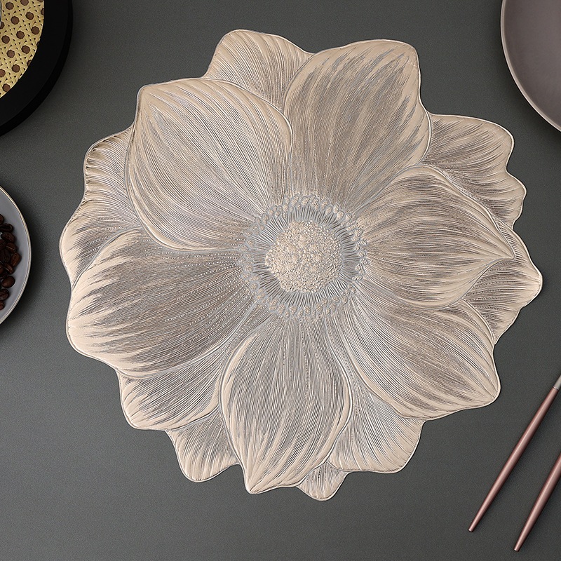 Tấm Lót Bàn Ăn Placemat In Cách Nhiệt Bronzing Sang Trọng