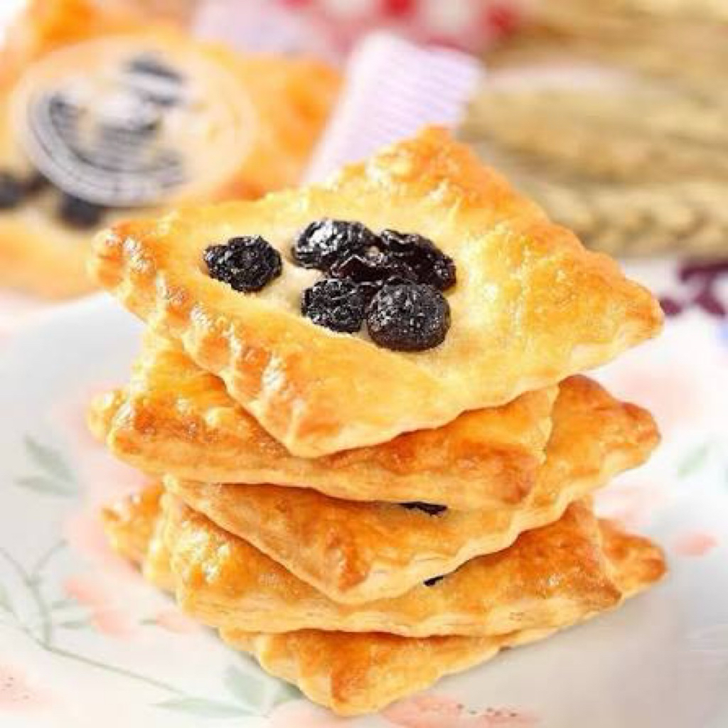 Bánh nướng nho khô Nhật Bản