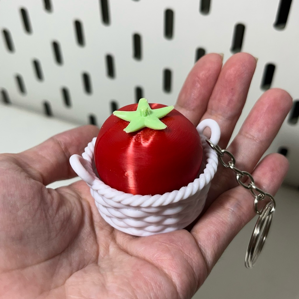 🍅 Móc Khóa Giỏ Cà Chua Click 3D – 2 Phiên Bản
