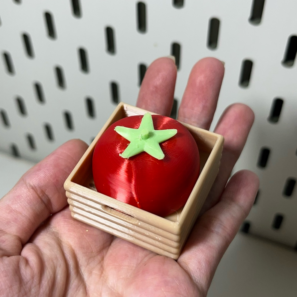 🍅 Móc Khóa Giỏ Cà Chua Click 3D – 2 Phiên Bản