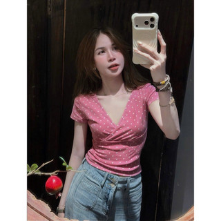 •𝙆𝙞𝙣𝙜𝙨𝙝𝙤𝙥𝙗𝙚𝙖𝙪𝙩𝙮•Áo Thun Chấm Bi Cổ V QC