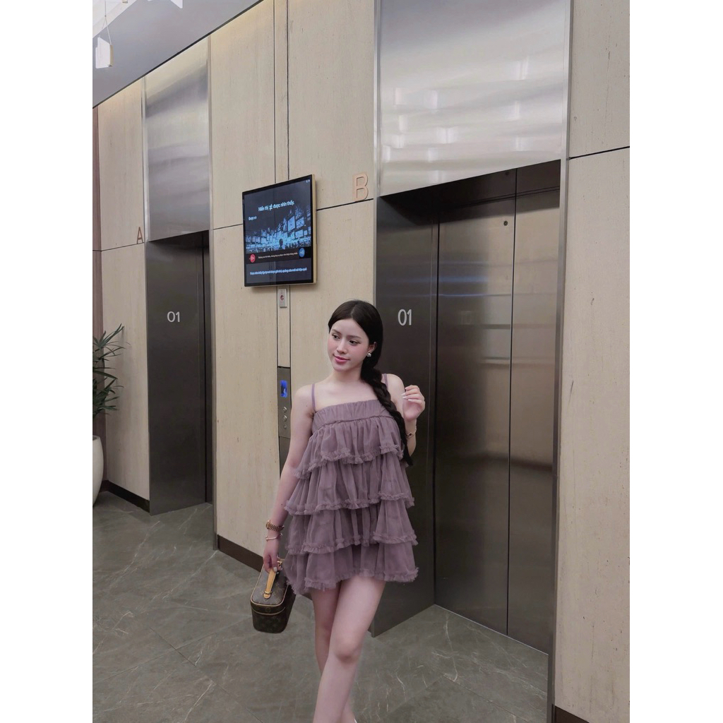 Váy 2 dây lưới bèo tầng bánh bèo xinh