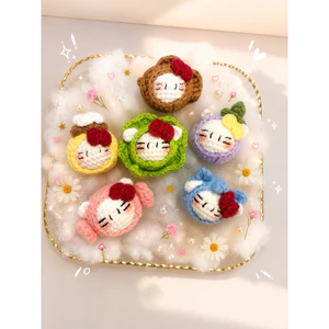 Móc khoá len mini kitty bằng len handmde