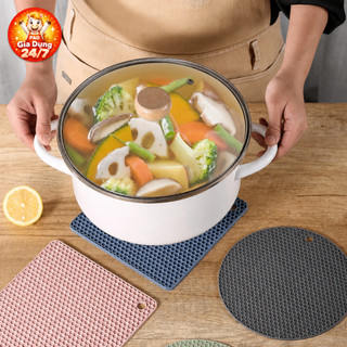Combo 5 Miếng Lót Nồi Silicon Cách Nhiệt Chịu Nhiệt 200°C Chống Trượt - Tấm Lót Bếp Lót Ly 18x18cm