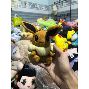 Gấu 2hand Đây là gấu bông nhân vật Eevee từ thương hiệu Pokemon với đôi tai nhọn đặc trưng.