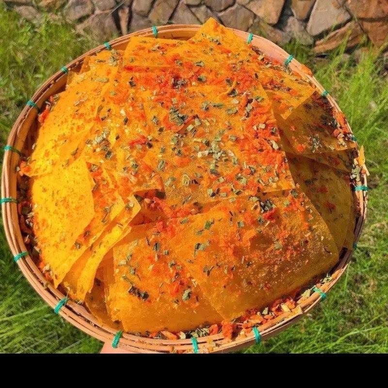 Bánh tráng xì ke muối tỏi siêu cay, Bánh tráng tỏi rong biển, bánh tráng phô mai tôm hành  - 300g