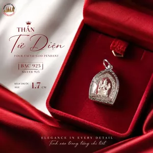 Mặt Dây Chuyền Tứ Diện Nhỏ Gọn Trang Trí Mang Theo Bên Người Tiện Lợi