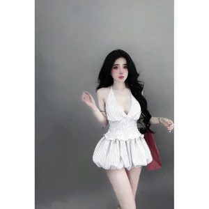 Set Bộ Nữ Họa Tiết Kẻ Sọc - Áo Bo Eo Quần Bí Hack Dáng Có Sẵn Mút Ngực & Lót Trong
