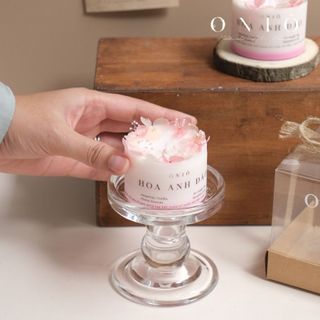 Nến trụ thấp trang trí hoa lá khô, kèm đế gỗ - Quà tặng sinh nhật, Hoa Anh Đào - ONIÕ