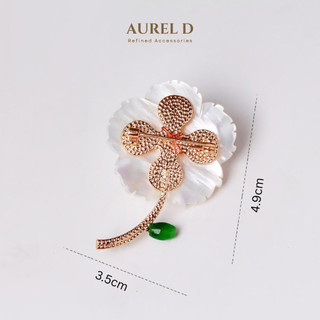 Trâm Cài Áo Aurel D Hoa Mận Xà Cừ Tự Nhiên Đính Đá Chalcedony Thanh Lịch