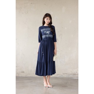 SWANLAKE | Váy Đầm Nữ Maxi Đuôi Cá Xòe Vải Linen Hàn Thêu Hoa Cổ Tròn Tay Lỡ Dây Thắt Eo D13700