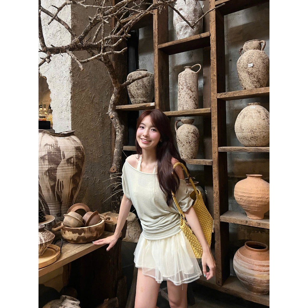 Daria Top (TSW) Áo trễ vai kèm bra cổ yếm ren hoạ tiết Nữ the.sweaterweather
