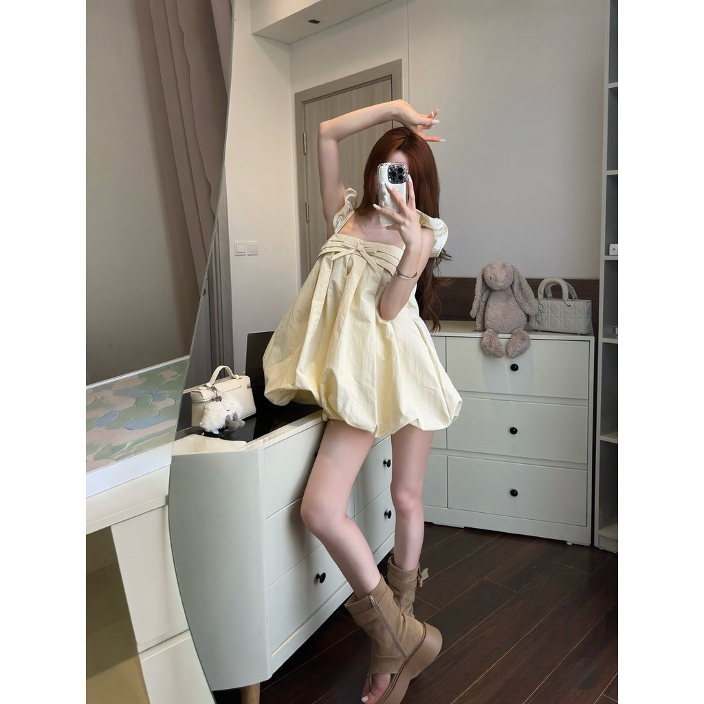 [DEAL MỞ BÁN] Váy Bí Phồng Xếp Ly Cánh Tiên Nơ Nguc Chất Gió Nhăn | BigBuy360 - bigbuy360.vn